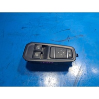 Renault Trafic X82, Rh Front Power Door Window Switch