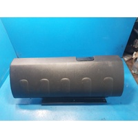 Nissan Navara D40  Vin Vsk Lower Glove Box