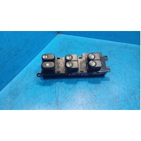 Hyundai I30 Fd  Right Front  Power Window Master Switch