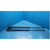 Mitsubishi Outlander Zk-Zl Pair Of Tailgate Struts