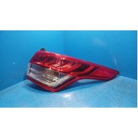 Ford Kuga Right Taillight Tf In Body Titanium Led Type