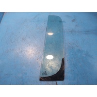 Volkswagen Amarok 2H, Left Rear I/4 Door Glass