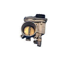 Toyota Hilux Throttle Body