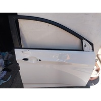 Hyundai Accent Rb Right Front Door
