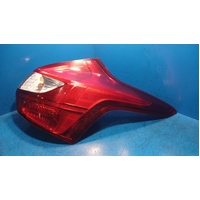 Ford Focus Lw  Right Taillight