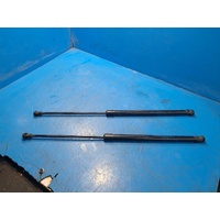 Nissan Qashqai J11 Pair Of Tailgate Strut