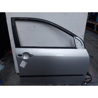 Toyota Corolla Zze122 Right Front Door Shell