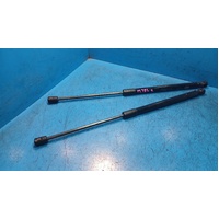 Kia Rio Ub Pair Of Tailgate Gas Struts
