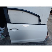 Kia Cerato Yd  Right Front Door