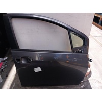 Toyota Yaris Ncp13# Right Front Door