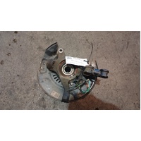 Toyota Yaris Right Front Hub Assembly