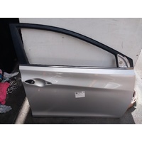 Hyundai Elantra Md  Right Front Door