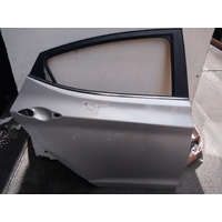 Hyundai Elantra Md Right Rear Door