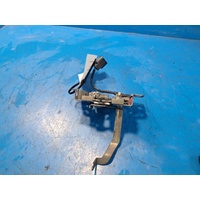 Mitsubishi Asx  Xa-Xc, Bonnet  Lock Mechanism