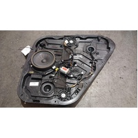 Hyundai Tucson Tl  Right Rear Door Window Reg Assy