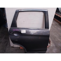 Honda Crv Rm  Right Rear Door