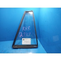 Suzuki Grand Vitara Jb-Jt  Right Rear 1/4 Door Glass