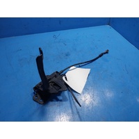 Hyundai Veloster Fs  Bonnet Lock Support