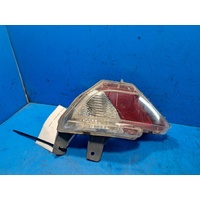 Toyota Rav4 Xa40 Left Taillight In Bumper