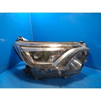 Toyota Rav4 Right Headlamp