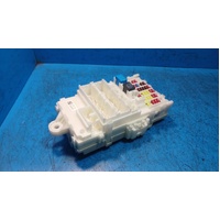 Honda Hrv Ru5 Under Dash Fuse Box