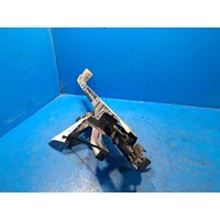 Toyota Corolla Zze122, Bonnet Lock Support