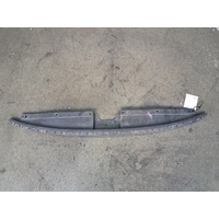 Hyundai I30,  Bonnet Catch Cover