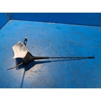 Nissan Navara Np300 Rear Roof Mounted Antenna