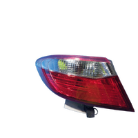 Toyota Camry Asv50 Left Taillight In Body