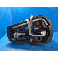 Volkswagen Polo 6R  Jack Tool Kit