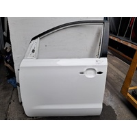 Kia Carnival/Grand Carnival Yp  Left Front Door