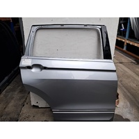 Volkswagen Tiguan  5Na,  Right Rear Door