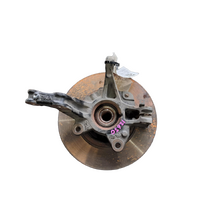 Renault Clio Right Front Hub Assembly