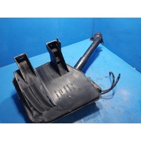 Holden Astra Bk, 5Dr Hatch Washer Bottle