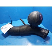 Hyundai Iload/Imax Tq 2.4 Petrol  Air Resonator