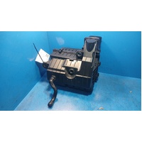 Volkswagen Tiguan 5na Air Cleaner