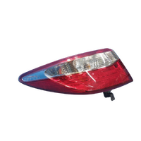 Toyota Camry Asv50 Left Taillight In Body