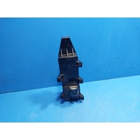 Hyundai Santa Fe Dm  Lh Front/Lh Rear/Rh Rear Power Window Switch