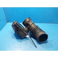 Toyota Hilux 2.7 3Rz Air Cleaner Duct Hose