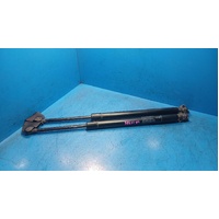 Toyota Hiace 300 Series Lwb/Swb Pair Of Hatch Strut