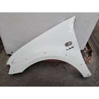Mitsubishi Challenger Kh/Pb-Pc, Left Guard