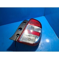 Nissan Micra K13, Right Taillight