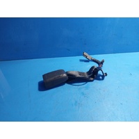 Hyundai Tucson Tl Centre Rear Seat Belt Stalk Only