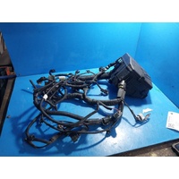 Mitsubishi Outlander Zj Petrol  Engine Bay Fuse Box