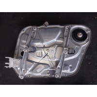 Hyundai I30 Fd Left Front Door Window Regulator And Motor Assembly