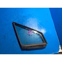 Subaru Impreza G5  Right Front 1/4 Door Glass