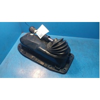 Toyota Hilux, Manual T/M Gear Shifter