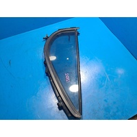Toyota Hilux Dual Cab Right Rear 1/4 Door Glass