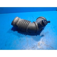 Mitsubishi Outlander Zg-Zh 2.4 Petrol Air Cleaner Duct Hose