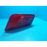 Ford Everest Ua Right Taillight In Bumper
